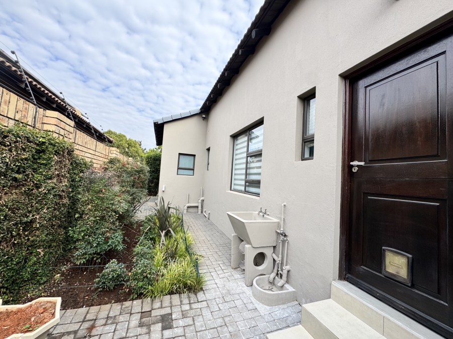 3 Bedroom Property for Sale in Wilkoppies North West
